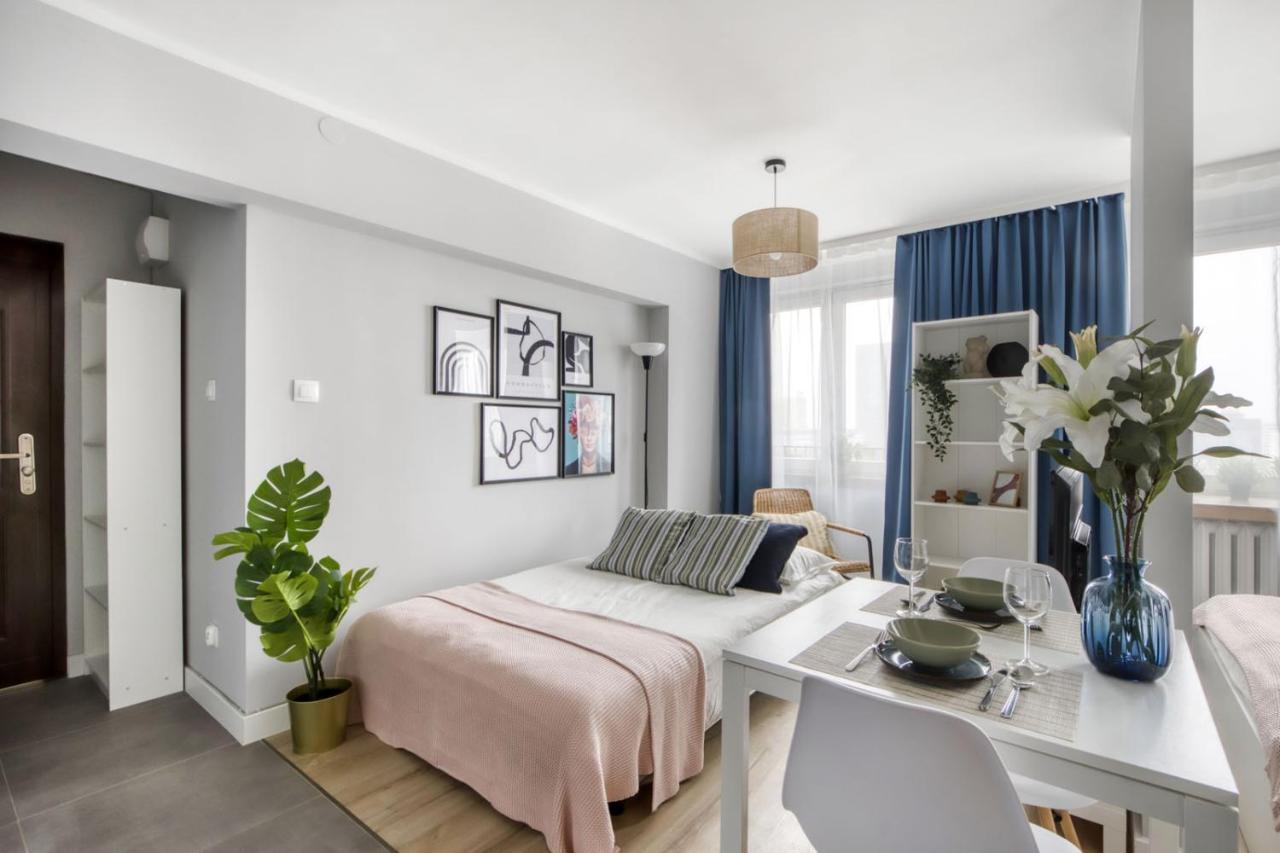 Apartments Centre By Arrenda Βαρσοβία Εξωτερικό φωτογραφία
