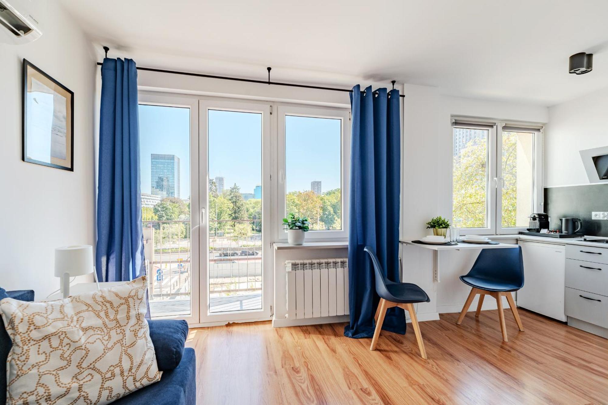 Apartments Centre By Arrenda Βαρσοβία Εξωτερικό φωτογραφία